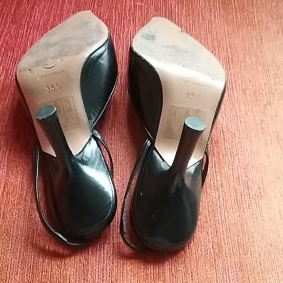 CHANEL Black Slingback Pumps - Picture 5 of 5